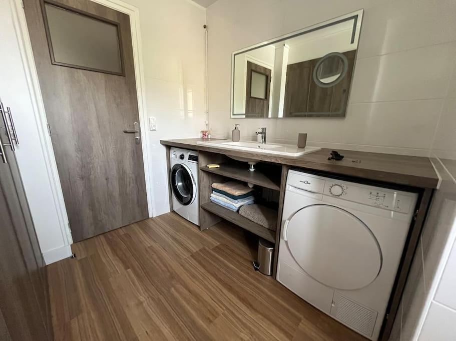 Appartement Maisons De Champagnes *